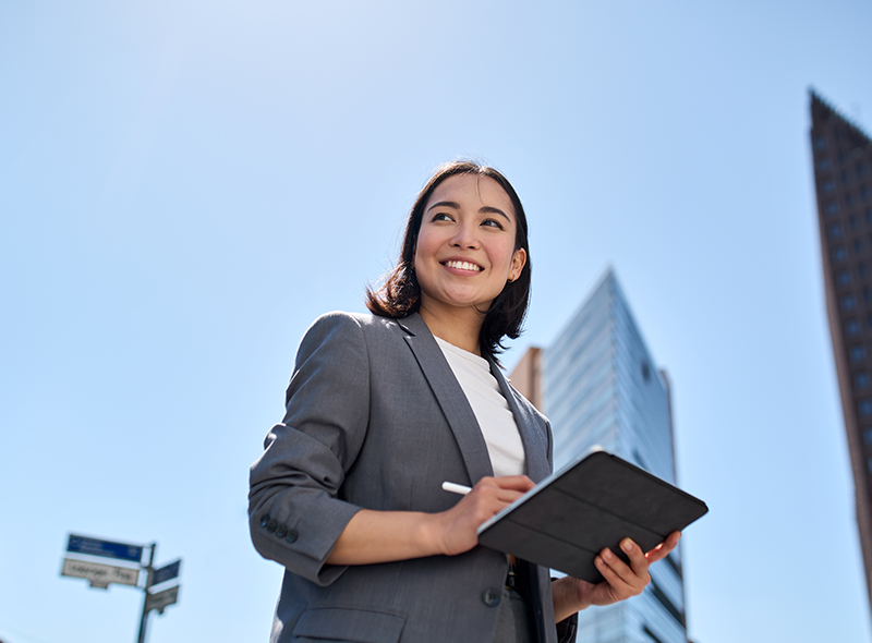 contracts header banner