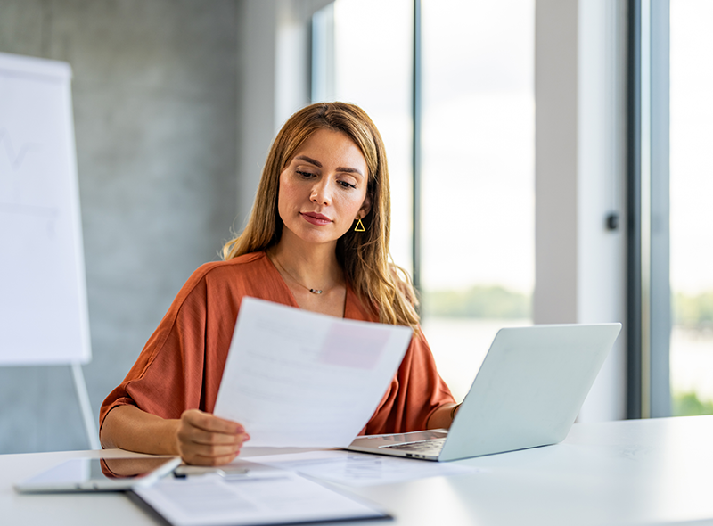 Agreement vs Contract_Header Banner