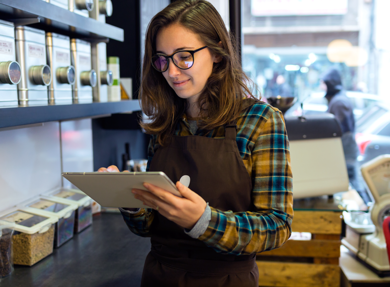 Negotiating Contracts with Vendors Header Banner