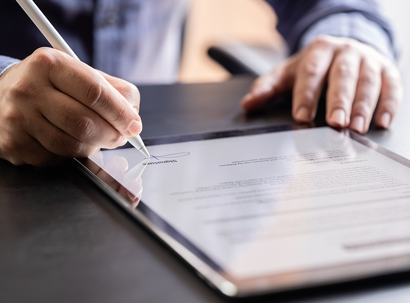 Digital Signature vs Electronic Signature Header Banner