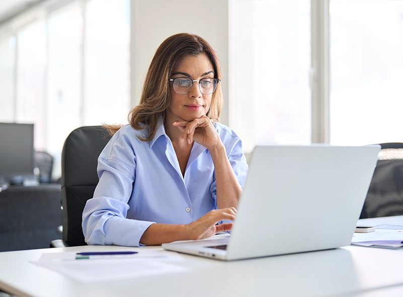 CLM vs CRM Header Banner